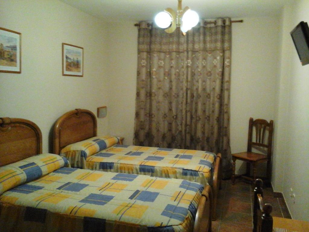 Hostal Pinera Vega de Espinareda Kamer foto