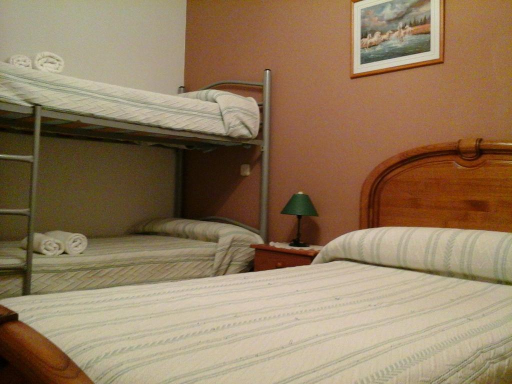 Hostal Pinera Vega de Espinareda Kamer foto